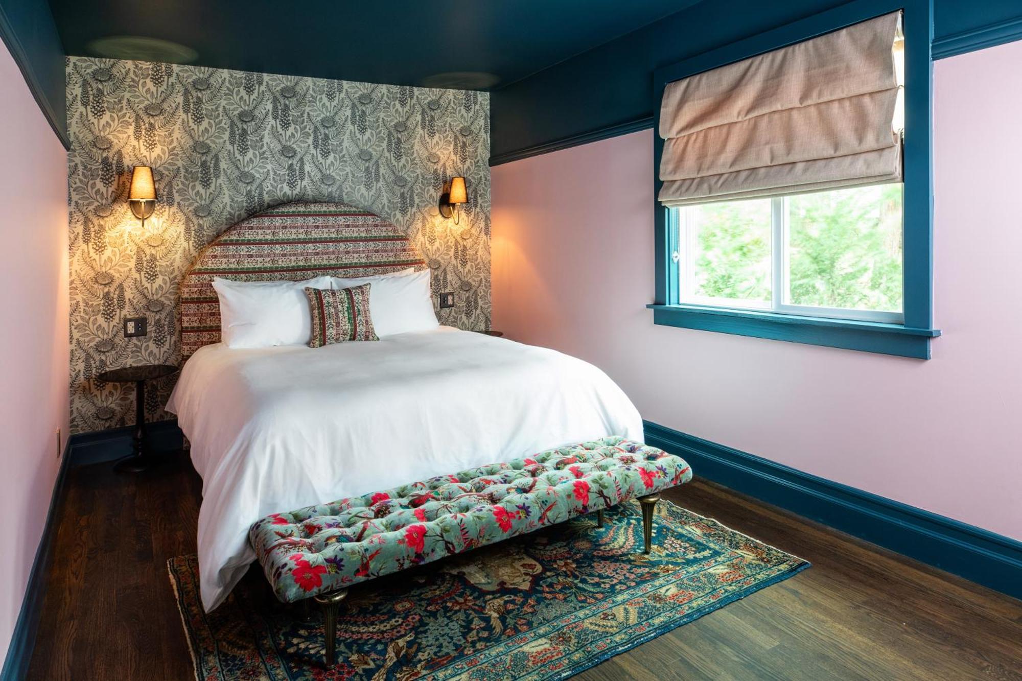 Np Boutique Lodge Биг Бэар Лейк Номер фото